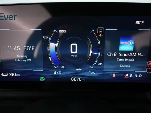 Used 2025 Chevrolet Silverado EV LT AWD/4WD image 7