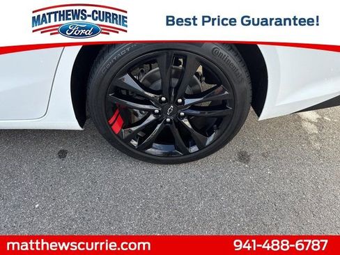 Used 2020 Chevrolet Malibu LT w/ Redline Edition image 14