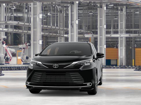 New 2026 Toyota Sienna Limited FWD image 18
