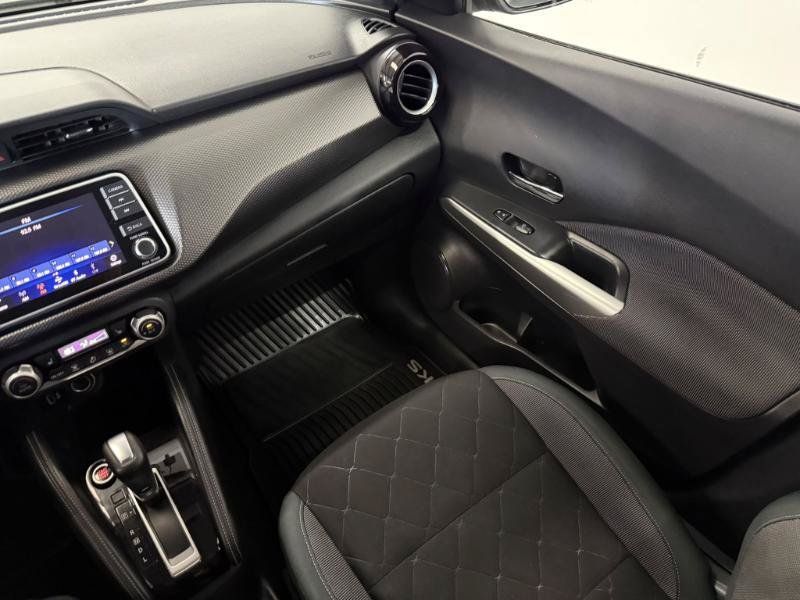 Used 2019 Nissan Kicks SR FWD image 19