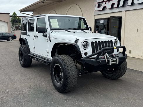 Used 2016 Jeep Wrangler Unlimited Sport w/ Quick Order Package 24S AWD/4WD image 1