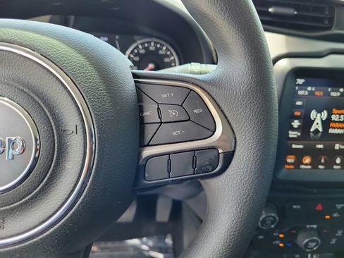 Used 2022 Jeep Renegade Sport AWD/4WD image 23
