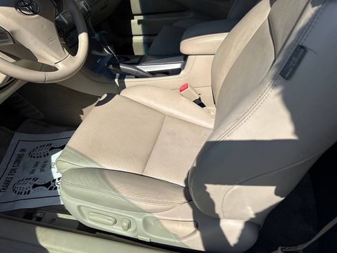 Used 2007 Toyota Solara SLE FWD image 24