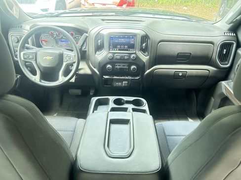 Used 2020 Chevrolet Silverado 1500 LT RWD image 15