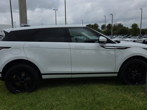 Used 2022 Land Rover Range Rover Evoque S AWD/4WD image 6