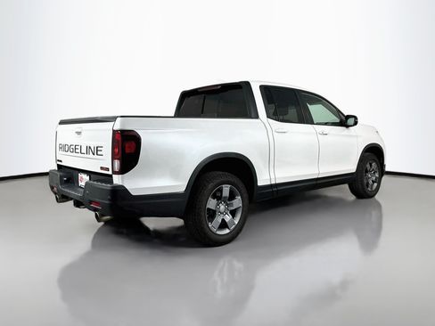 Used 2024 Honda Ridgeline TrailSport image 7