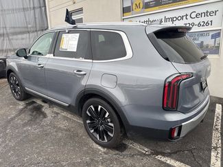 Certified 2024 Kia Telluride SX Prestige w/ Towing Package video 3