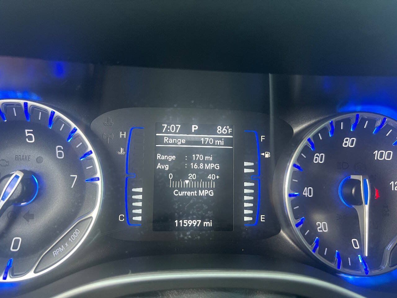 Used 2020 Chrysler Pacifica Touring-L FWD image 30