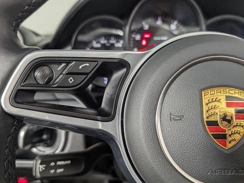 Certified 2023 Porsche 718 Boxster image 36