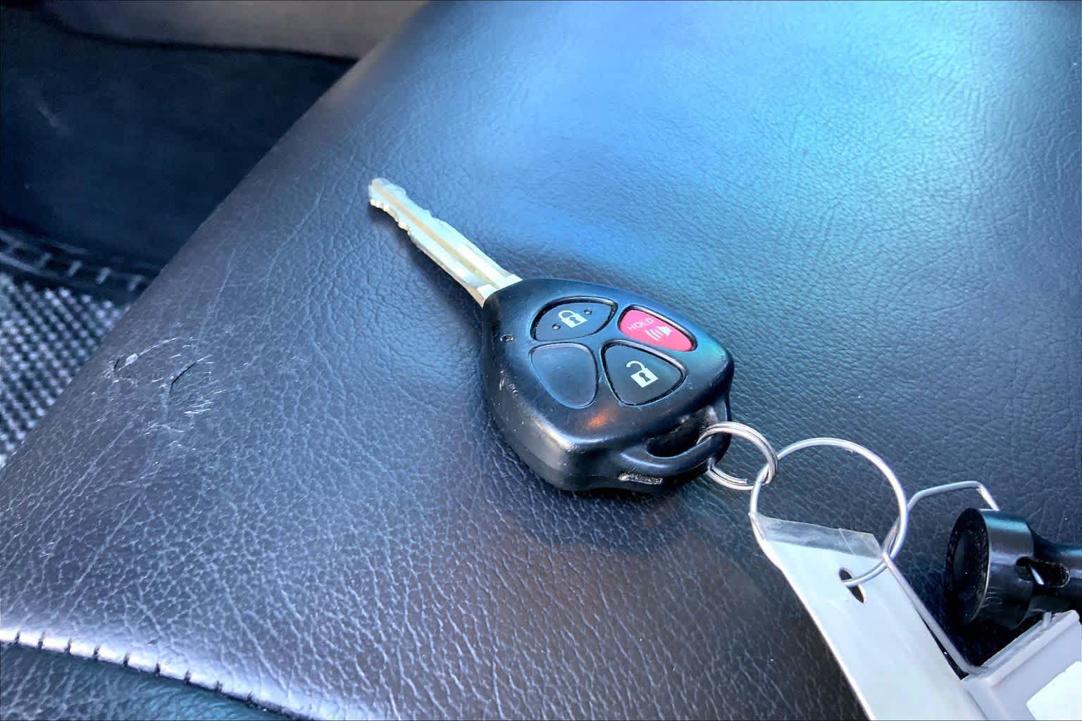 Used 2016 Toyota 4Runner SR5 RWD image 14