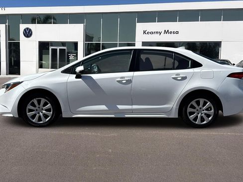 Used 2022 Toyota Corolla LE image 7