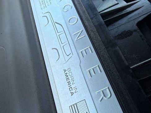 Used 2022 Jeep Grand Wagoneer Series III image 45