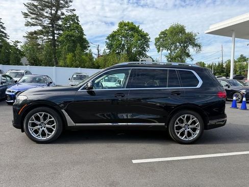 Used 2022 BMW X7 xDrive40i w/ Premium Package AWD/4WD image 8