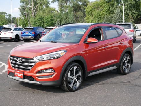 Used 2017 Hyundai Tucson Limited w/ Limited Ultimate Package 03 AWD/4WD image 3