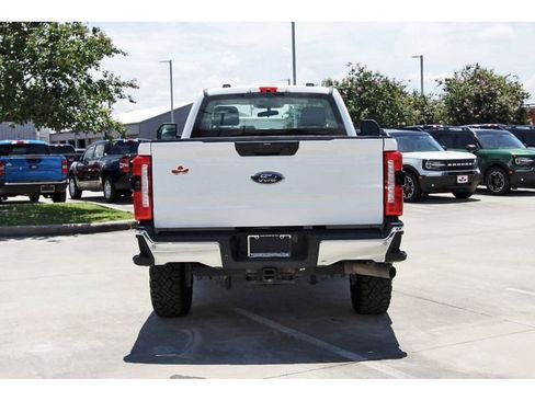 Used 2023 Ford F250 XL w/ 360-Degree Camera Package AWD/4WD image 3