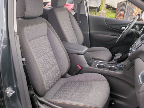 Certified 2022 Chevrolet Equinox LT image 28