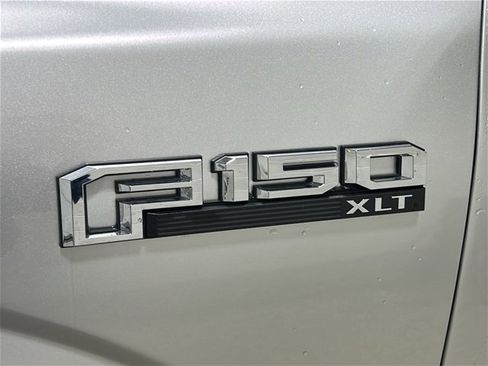 Used 2019 Ford F150 XLT w/ Equipment Group 302A Luxury image 29