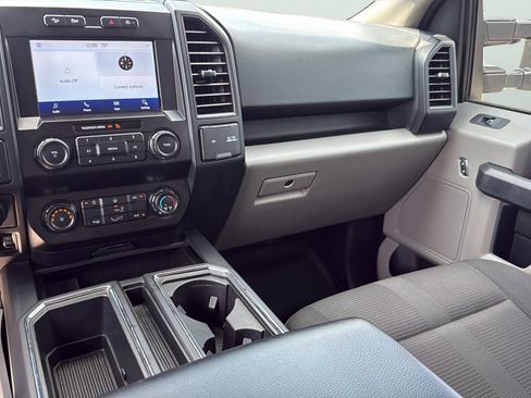 Used 2019 Ford F150 XL w/ Equipment Group 101A Mid AWD/4WD image 19
