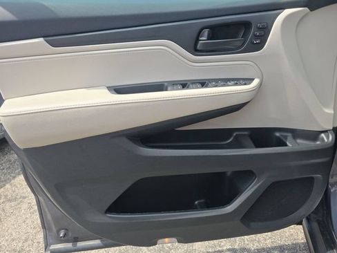 Used 2025 Honda Odyssey EX-L image 7