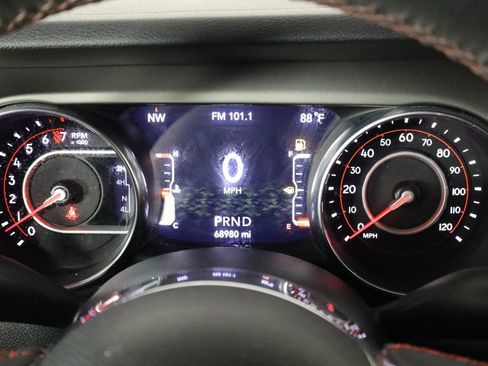 Used 2019 Jeep Wrangler Unlimited Rubicon AWD/4WD image 11