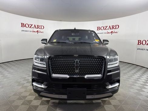 Used 2018 Lincoln Navigator L Reserve w/ Technology Package AWD/4WD image 2