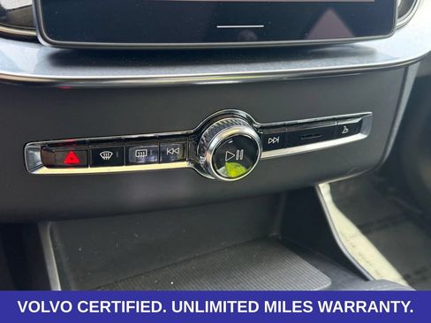 Certified 2026 Volvo XC90 B6 Plus AWD/4WD image 22