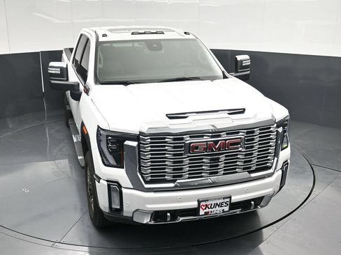 Used 2025 GMC Sierra 2500 Denali AWD/4WD image 50