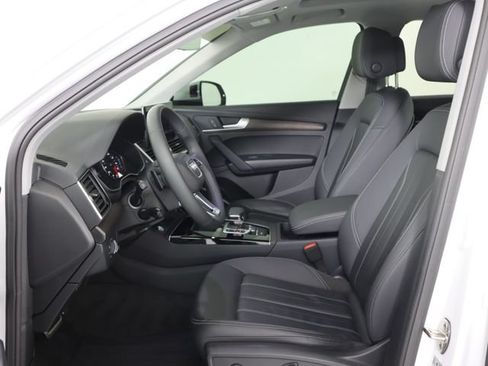 Certified 2024 Audi Q5 2.0T Premium AWD/4WD image 12