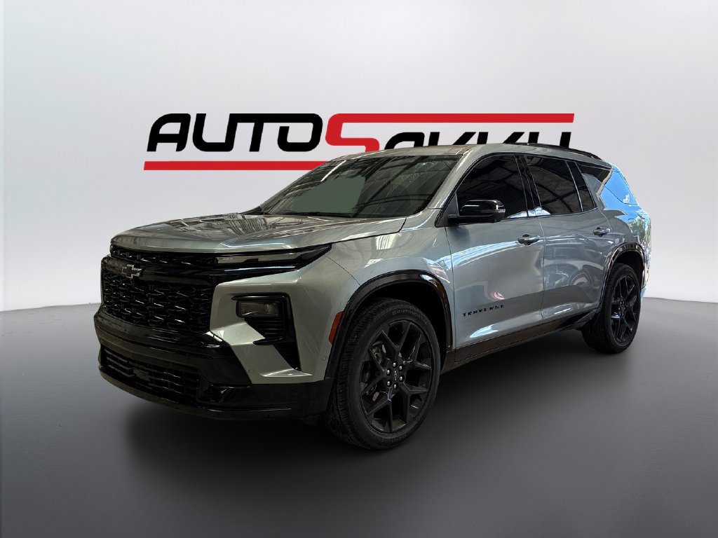 Used 2024 Chevrolet Traverse RS FWD image 1