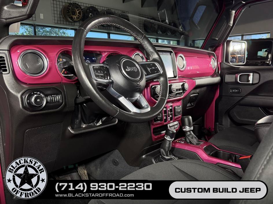 Used 2022 Jeep Wrangler Unlimited Sahara w/ Cold Weather Group AWD/4WD image 20