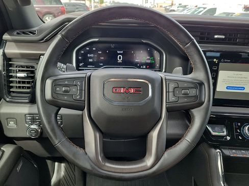 Used 2023 GMC Sierra 1500 AT4 w/ Technology Package AWD/4WD image 24