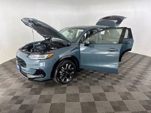 Used 2026 Honda HR-V EX-L image 12