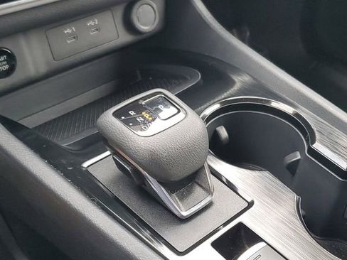 Used 2025 Nissan Rogue SV image 20