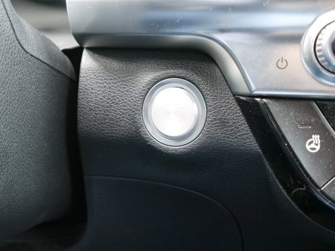 Used 2022 Kia Telluride SX w/ SX Prestige Package image 26