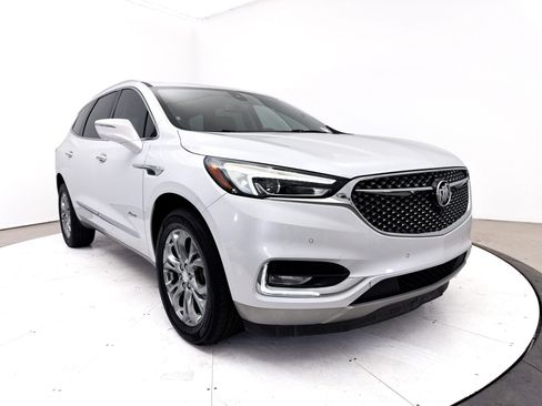 Used 2019 Buick Enclave Avenir w/ Avenir Technology Package FWD image 13