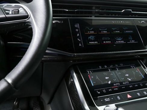 Used 2020 Audi Q7 3.0T Premium Plus w/ Premium Plus Package image 13