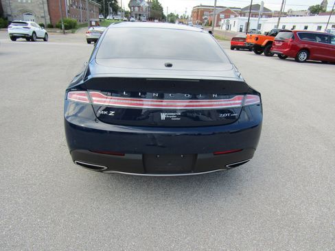 Used 2018 Lincoln MKZ Reserve w/ Climate Package image 4