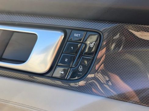 Used 2017 Porsche Panamera Turbo AWD/4WD image 32