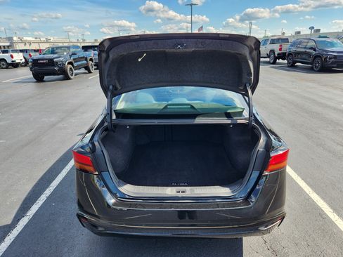 Used 2020 Nissan Altima 2.5 S FWD image 10