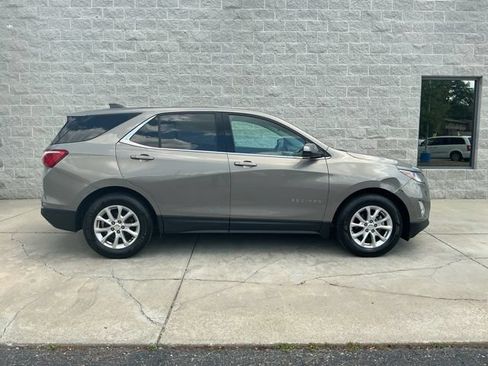 Used 2019 Chevrolet Equinox LT FWD image 11