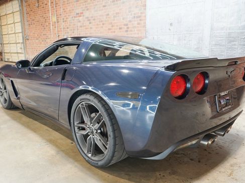Used 2013 Chevrolet Corvette Coupe w/ Battery Protection Package RWD image 17