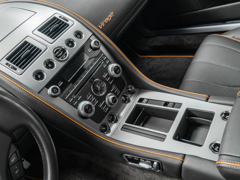 Used 2012 Aston Martin Virage Coupe RWD image 29