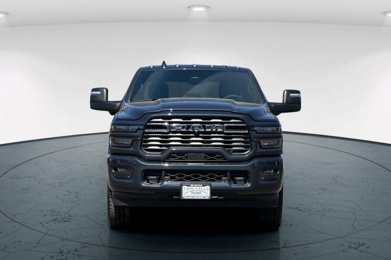 New 2026 RAM 3500 Big Horn AWD/4WD image 10