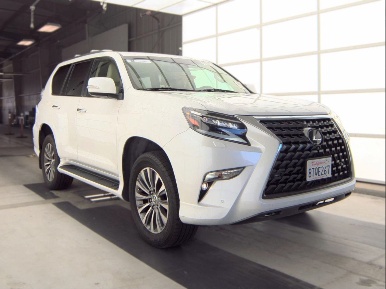 Used 2021 Lexus GX 460 Luxury w/ Off Road Package AWD/4WD image 3