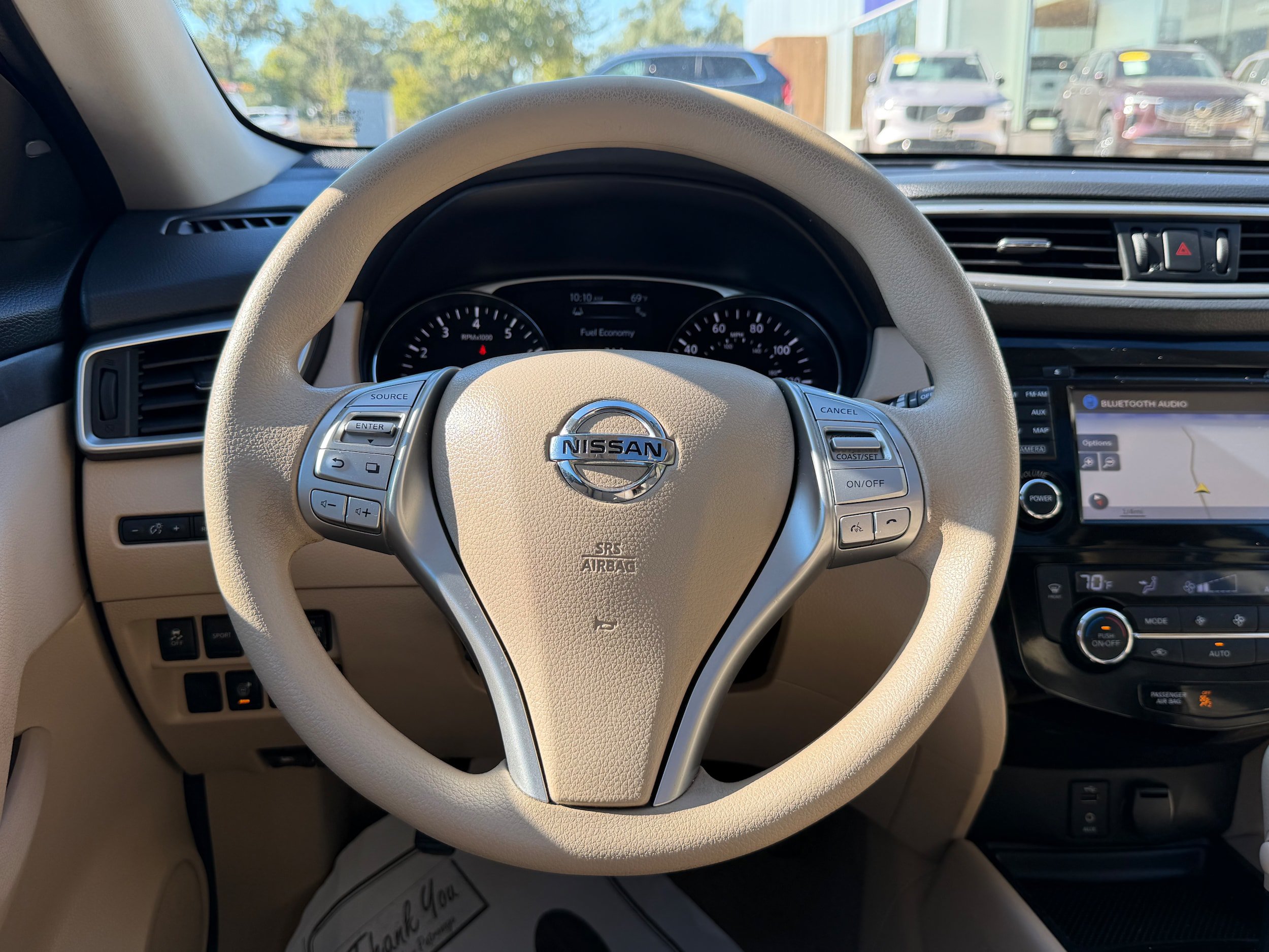 Used 2014 Nissan Rogue SV w/ SV Premium Package FWD image 17
