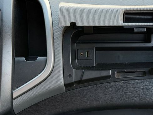 Used 2014 Chevrolet Sonic LS image 27