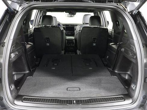 Used 2023 Jeep Grand Cherokee L Laredo AWD/4WD image 20