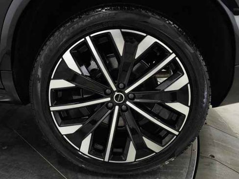 Used 2026 Volvo XC90 B6 Ultra w/ Protection Package image 14