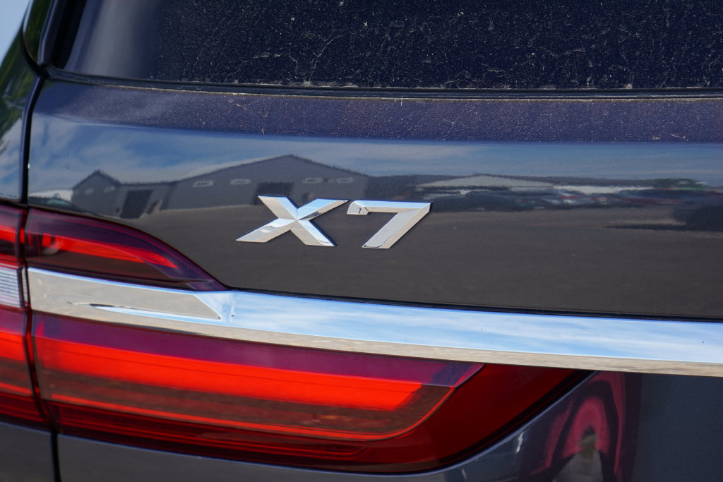Used 2021 BMW X7 xDrive40i w/ Executive Package AWD/4WD image 7