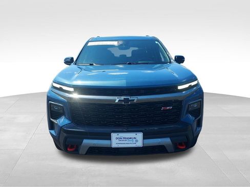 Used 2025 Chevrolet Traverse Z71 w/ Enhanced Driving Package AWD/4WD image 8